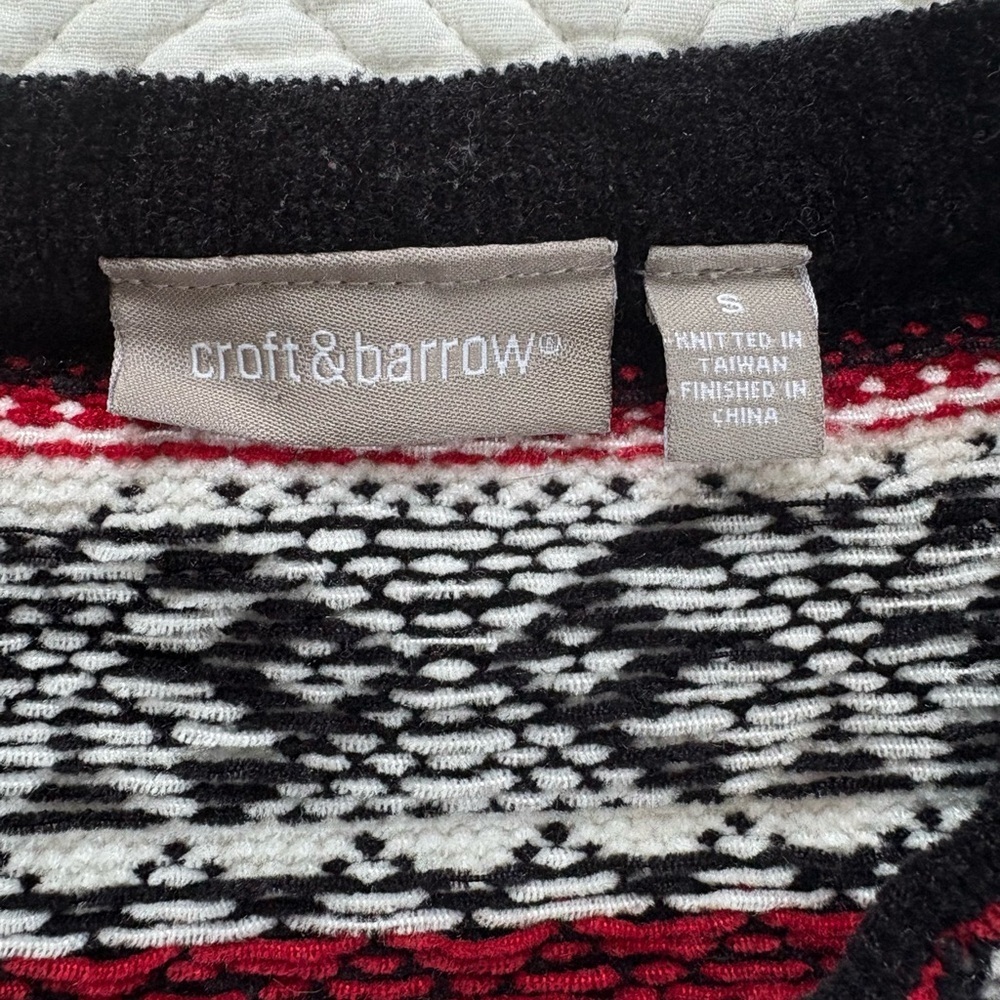 Alpine Scandinavia Cardigan with Pewter Clasps Small Croft & Barrow - Picture 7 of 7